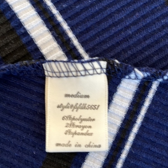 Francesca’s Women’s blue sleeveless dress, size medium. - Picture 6 of 7